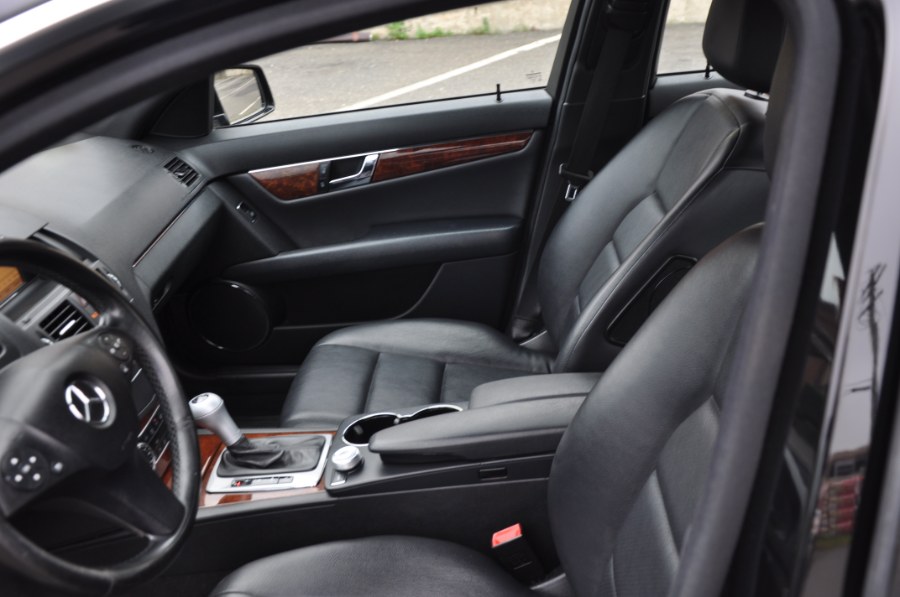 2011 Mercedes-Benz C-Class 4dr Sdn C300 Sport 4MATIC, available for sale in Waterbury, Connecticut | Platinum Auto Care. Waterbury, Connecticut 2011 Mercedes-Benz C-Class 4dr Sdn C300 Sport 4MATIC, available for sale in Waterbury, Connecticut | Platinum Auto Care. Waterbury, Connecticut