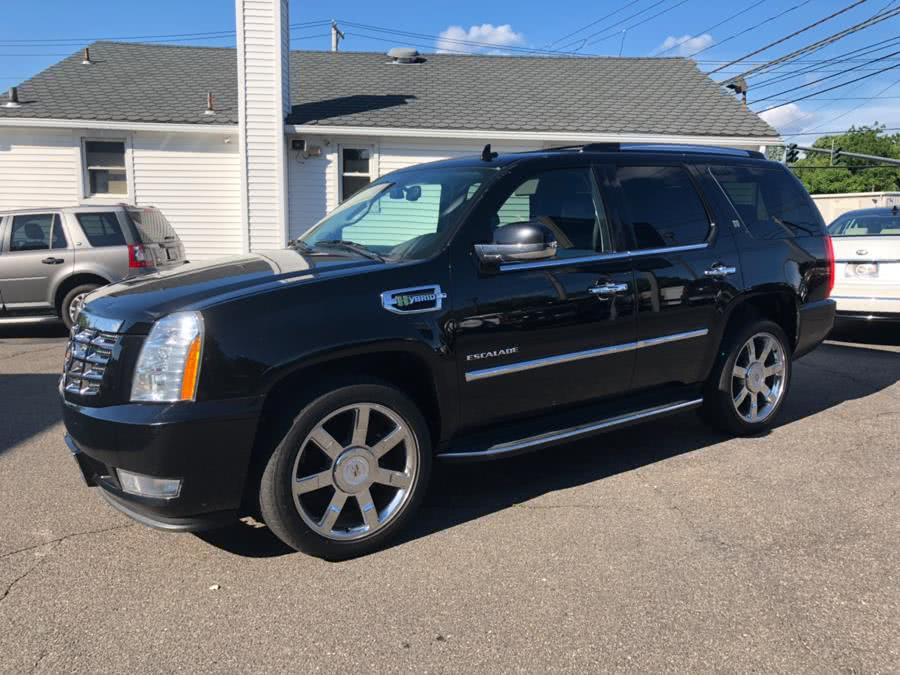 Used Cadillac Escalade Hybrid 4WD 4dr 2011 | Chip's Auto Sales Inc. Milford, Connecticut