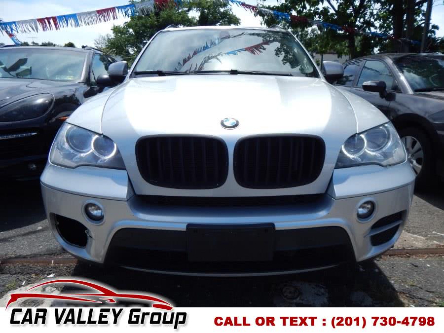 2012 BMW X5 AWD 4dr 35i Sport Activity, available for sale in Jersey City, New Jersey | Car Valley Group. Jersey City, New Jersey