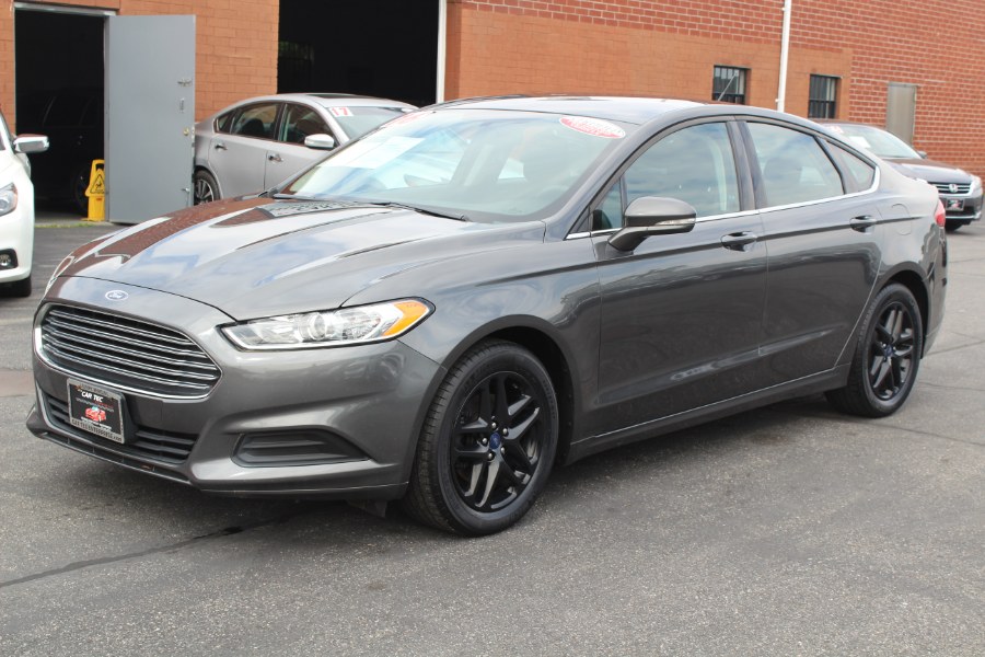 2016 Ford Fusion 4dr Sdn SE FWD, available for sale in Deer Park, New York | Car Tec Enterprise Leasing & Sales LLC. Deer Park, New York 2016 Ford Fusion 4dr Sdn SE FWD, available for sale in Deer Park, New York | Car Tec Enterprise Leasing & Sales LLC. Deer Park, New York