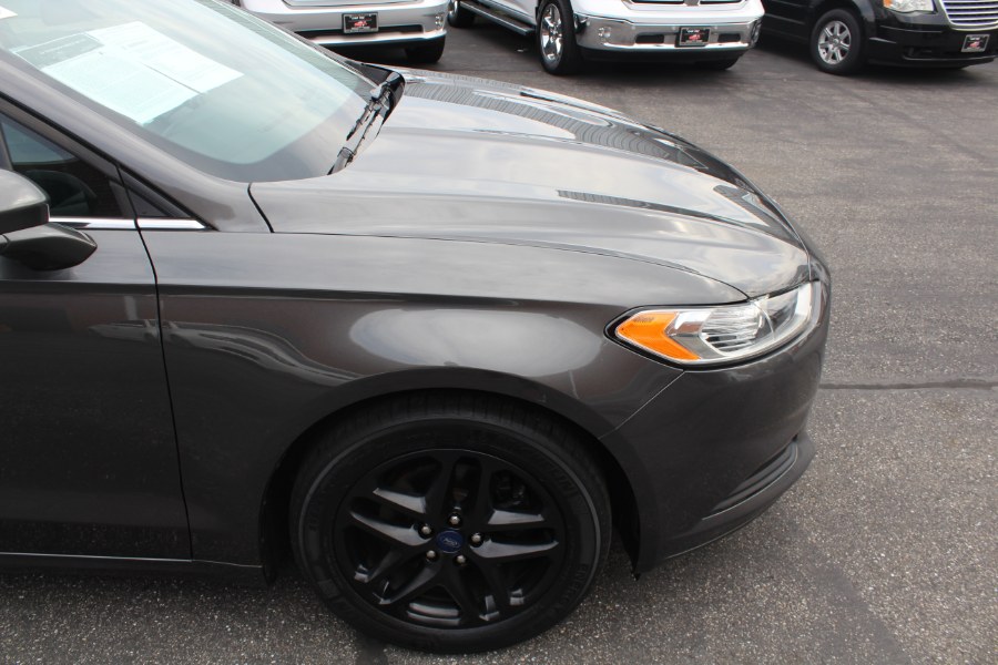 2016 Ford Fusion 4dr Sdn SE FWD, available for sale in Deer Park, New York | Car Tec Enterprise Leasing & Sales LLC. Deer Park, New York 2016 Ford Fusion 4dr Sdn SE FWD, available for sale in Deer Park, New York | Car Tec Enterprise Leasing & Sales LLC. Deer Park, New York