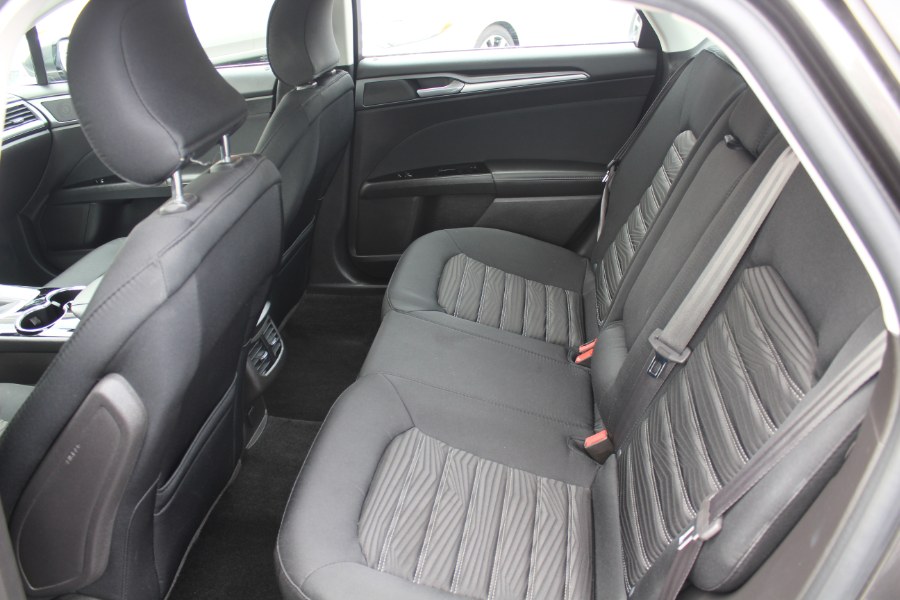 2016 Ford Fusion 4dr Sdn SE FWD, available for sale in Deer Park, New York | Car Tec Enterprise Leasing & Sales LLC. Deer Park, New York 2016 Ford Fusion 4dr Sdn SE FWD, available for sale in Deer Park, New York | Car Tec Enterprise Leasing & Sales LLC. Deer Park, New York
