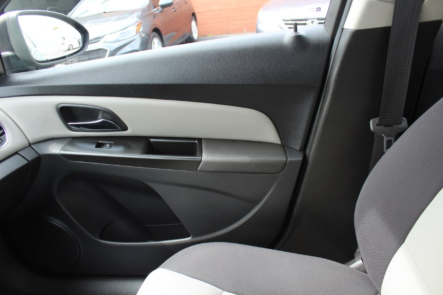 2014 Chevrolet Cruze 4dr Sdn Auto LS, available for sale in Deer Park, New York | Car Tec Enterprise Leasing & Sales LLC. Deer Park, New York 2014 Chevrolet Cruze 4dr Sdn Auto LS, available for sale in Deer Park, New York | Car Tec Enterprise Leasing & Sales LLC. Deer Park, New York