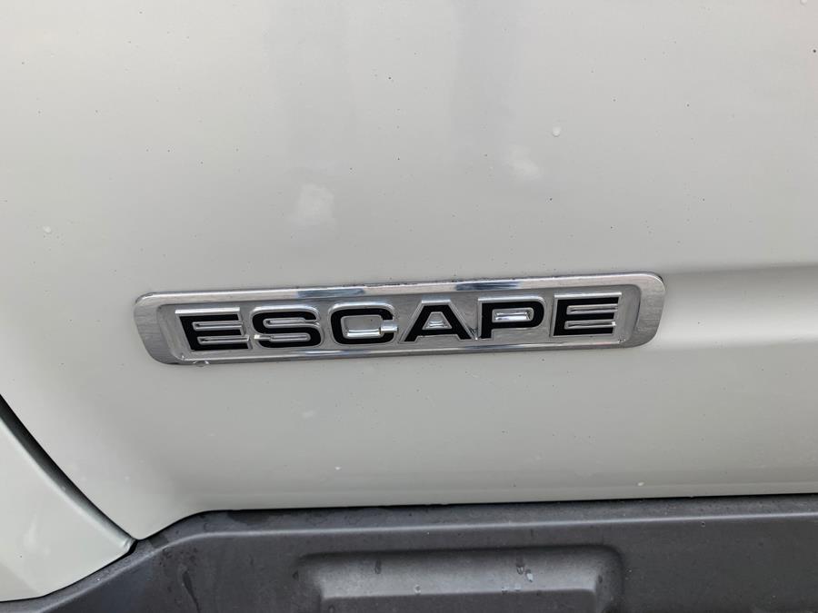 2008 Ford Escape 4WD 4dr V6 Auto Limited, available for sale in Taunton, Massachusetts | Rt 138 Auto Center Inc . Taunton, Massachusetts 2008 Ford Escape 4WD 4dr V6 Auto Limited, available for sale in Taunton, Massachusetts | Rt 138 Auto Center Inc . Taunton, Massachusetts