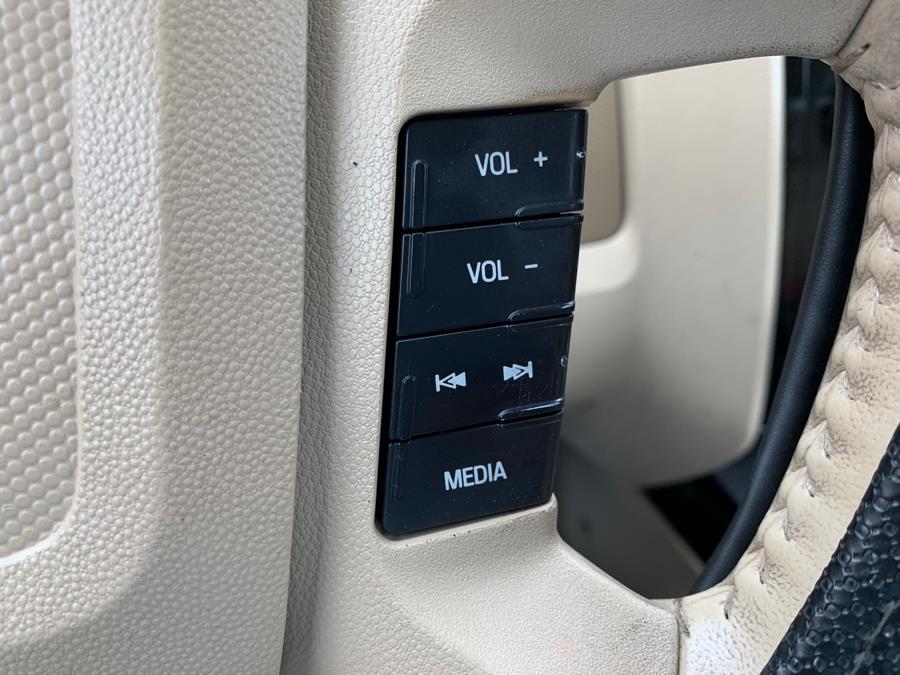 2008 Ford Escape 4WD 4dr V6 Auto Limited, available for sale in Taunton, Massachusetts | Rt 138 Auto Center Inc . Taunton, Massachusetts 2008 Ford Escape 4WD 4dr V6 Auto Limited, available for sale in Taunton, Massachusetts | Rt 138 Auto Center Inc . Taunton, Massachusetts