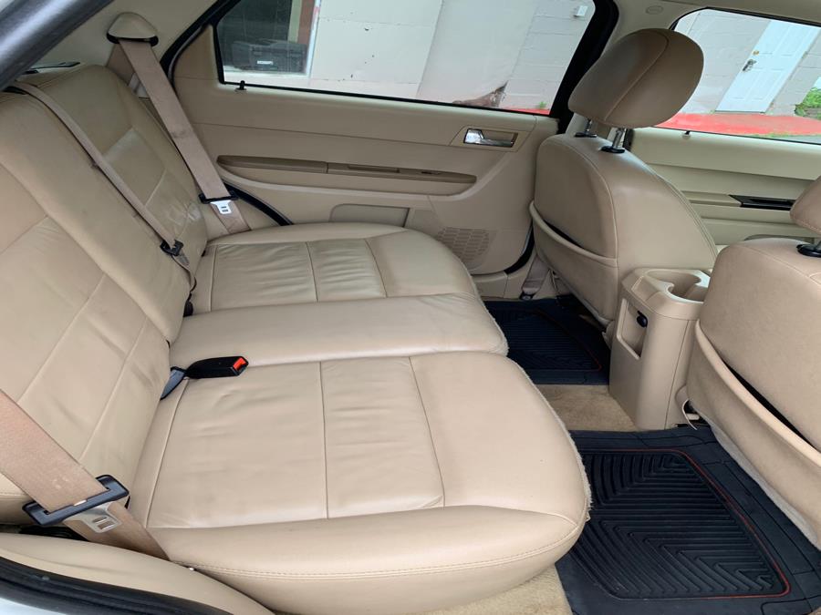 2008 Ford Escape 4WD 4dr V6 Auto Limited, available for sale in Taunton, Massachusetts | Rt 138 Auto Center Inc . Taunton, Massachusetts 2008 Ford Escape 4WD 4dr V6 Auto Limited, available for sale in Taunton, Massachusetts | Rt 138 Auto Center Inc . Taunton, Massachusetts