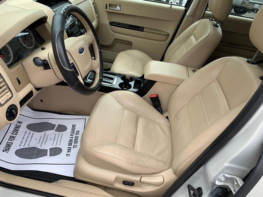 2008 Ford Escape 4WD 4dr V6 Auto Limited, available for sale in Taunton, Massachusetts | Rt 138 Auto Center Inc . Taunton, Massachusetts 2008 Ford Escape 4WD 4dr V6 Auto Limited, available for sale in Taunton, Massachusetts | Rt 138 Auto Center Inc . Taunton, Massachusetts