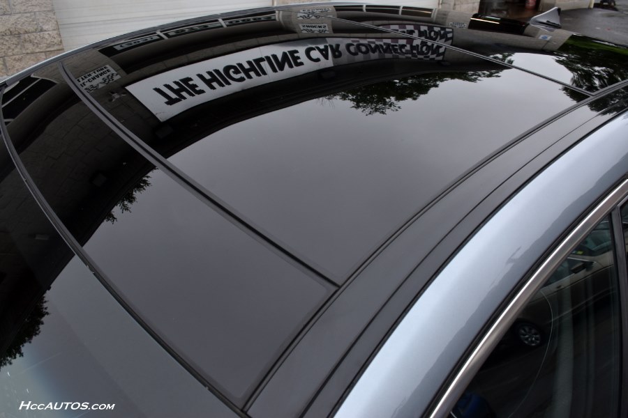 Used Hyundai Genesis 4dr Sdn V6 3.8L AWD 2016 | Highline Car Connection. Waterbury, Connecticut Used Hyundai Genesis 4dr Sdn V6 3.8L AWD 2016 | Highline Car Connection. Waterbury, Connecticut