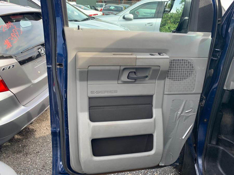 2014 Ford Econoline Cargo Van E-250 Ext Commercial, available for sale in Brooklyn, New York | Atlantic Used Car Sales. Brooklyn, New York 2014 Ford Econoline Cargo Van E-250 Ext Commercial, available for sale in Brooklyn, New York | Atlantic Used Car Sales. Brooklyn, New York