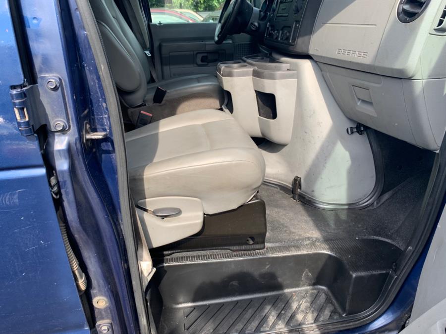 2014 Ford Econoline Cargo Van E-250 Ext Commercial, available for sale in Brooklyn, New York | Atlantic Used Car Sales. Brooklyn, New York 2014 Ford Econoline Cargo Van E-250 Ext Commercial, available for sale in Brooklyn, New York | Atlantic Used Car Sales. Brooklyn, New York