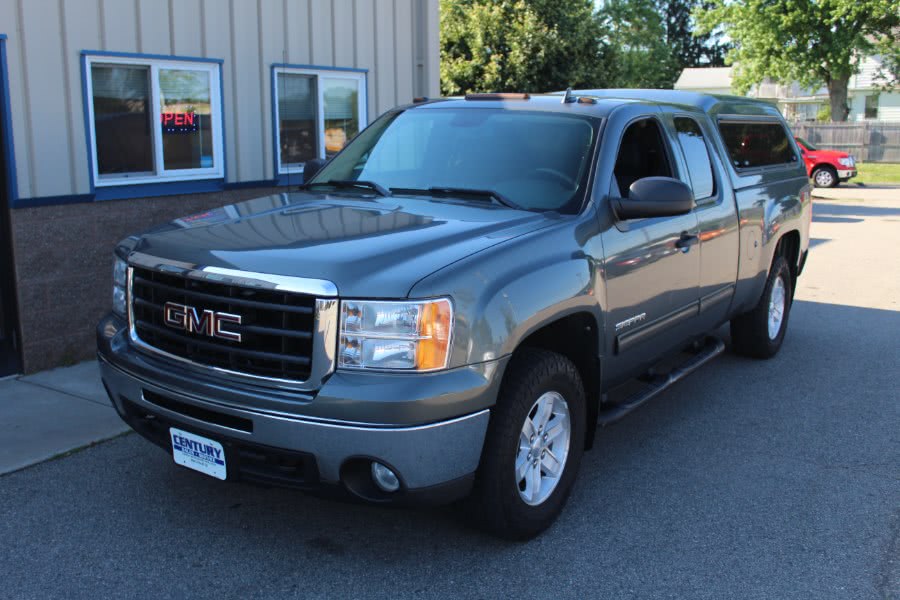 2011 GMC Sierra 1500 4WD Ext Cab 143.5" SLE, available for sale in East Windsor, Connecticut | Century Auto And Truck. East Windsor, Connecticut