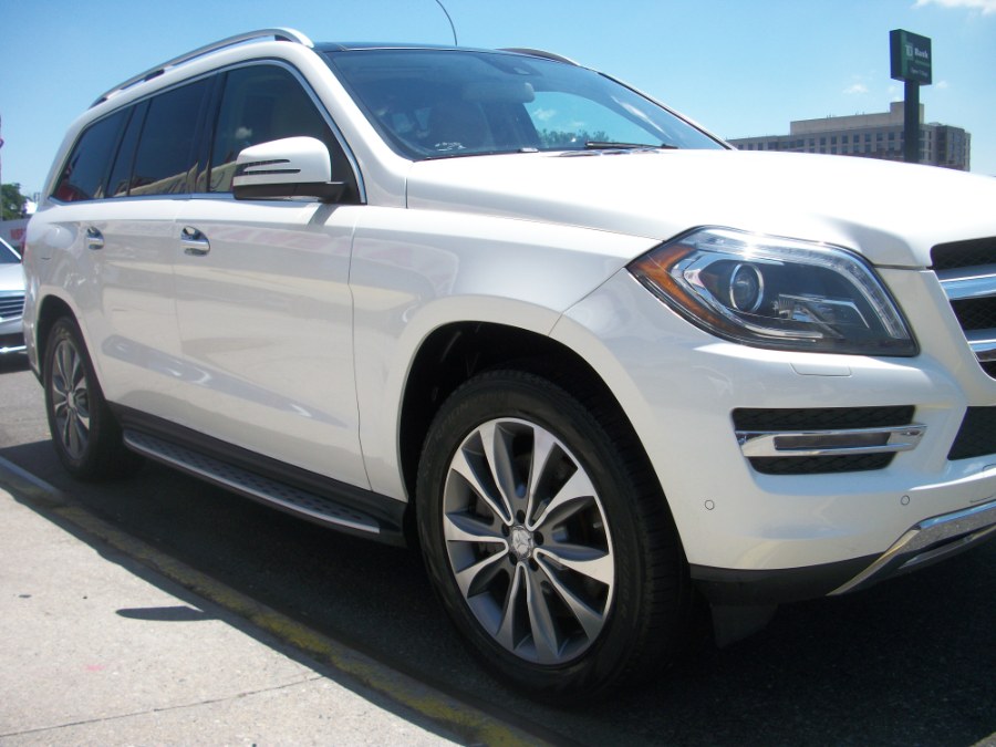2014 Mercedes-Benz GL-Class 4MATIC 4dr GL450, available for sale in Jamaica, New York | Gateway Car Dealer Inc. Jamaica, New York 2014 Mercedes-Benz GL-Class 4MATIC 4dr GL450, available for sale in Jamaica, New York | Gateway Car Dealer Inc. Jamaica, New York