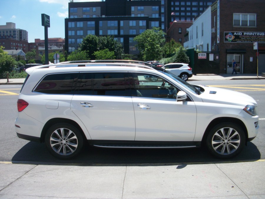 2014 Mercedes-Benz GL-Class 4MATIC 4dr GL450, available for sale in Jamaica, New York | Gateway Car Dealer Inc. Jamaica, New York 2014 Mercedes-Benz GL-Class 4MATIC 4dr GL450, available for sale in Jamaica, New York | Gateway Car Dealer Inc. Jamaica, New York