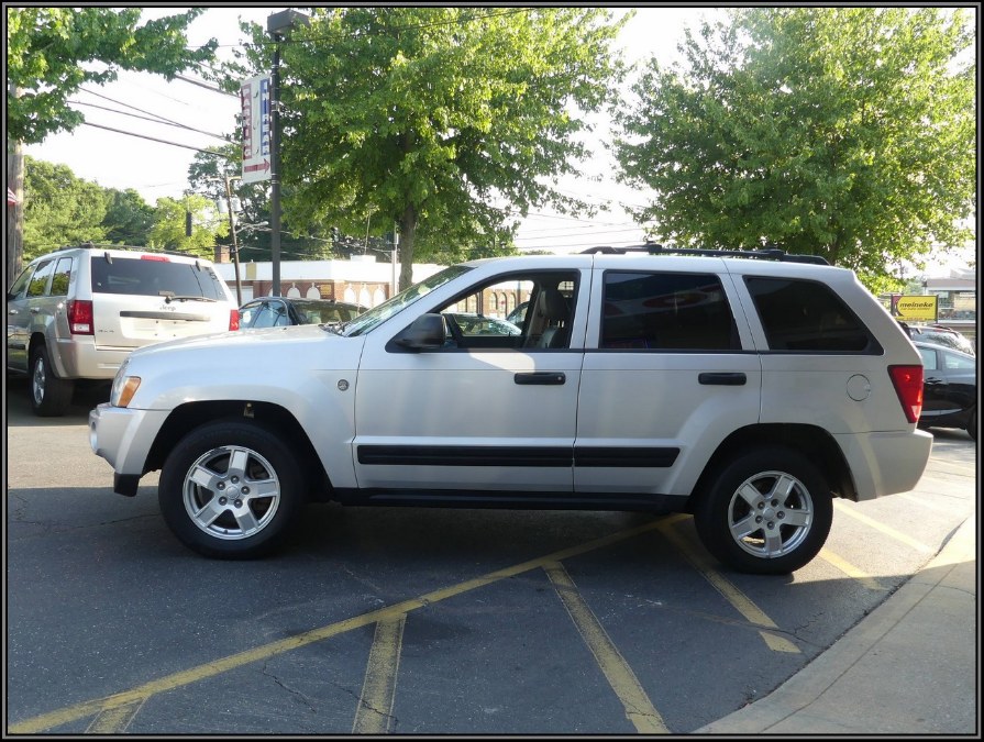 2005 Jeep Grand Cherokee 4dr Laredo 4WD, available for sale in Huntington Station, New York | My Auto Inc.. Huntington Station, New York 2005 Jeep Grand Cherokee 4dr Laredo 4WD, available for sale in Huntington Station, New York | My Auto Inc.. Huntington Station, New York