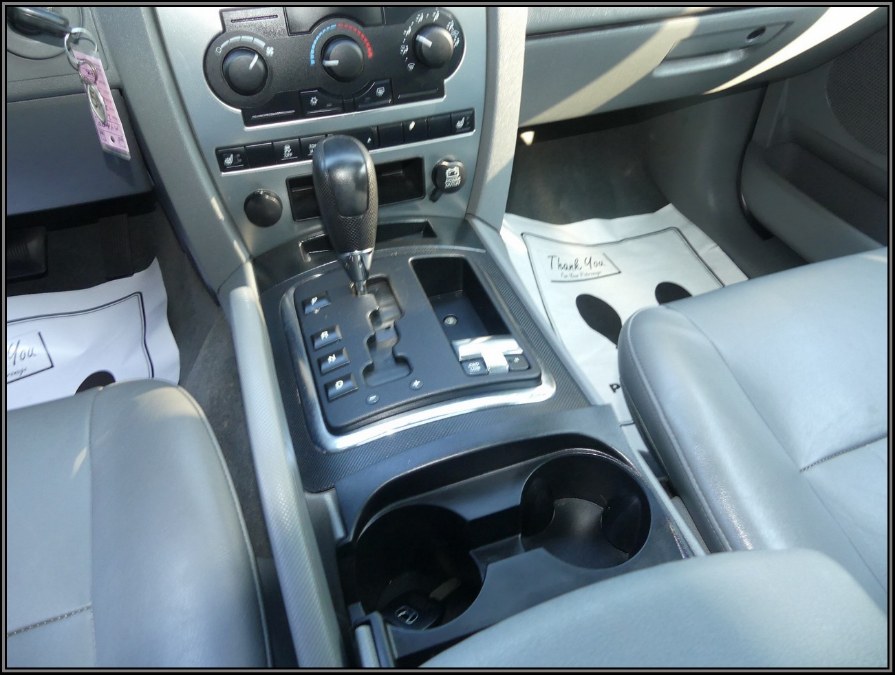 2005 Jeep Grand Cherokee 4dr Laredo 4WD, available for sale in Huntington Station, New York | My Auto Inc.. Huntington Station, New York 2005 Jeep Grand Cherokee 4dr Laredo 4WD, available for sale in Huntington Station, New York | My Auto Inc.. Huntington Station, New York