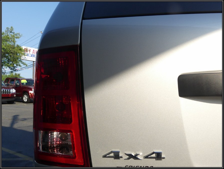 2005 Jeep Grand Cherokee 4dr Laredo 4WD, available for sale in Huntington Station, New York | My Auto Inc.. Huntington Station, New York 2005 Jeep Grand Cherokee 4dr Laredo 4WD, available for sale in Huntington Station, New York | My Auto Inc.. Huntington Station, New York