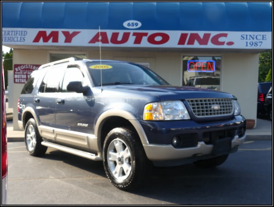 Used 2005 Ford Explorer in Huntington Station, New York | My Auto Inc.. Huntington Station, New York