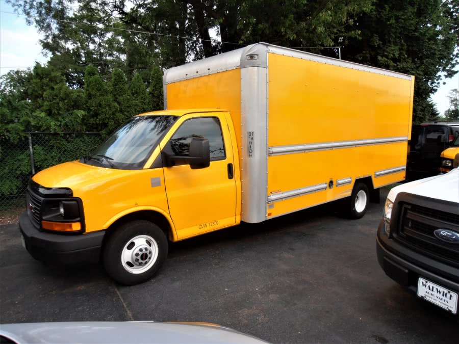 2014 GMC Savana 3500 16 FT BOX TRUCK 3500 177" WB, available for sale in COPIAGUE, New York | Warwick Auto Sales Inc. COPIAGUE, New York