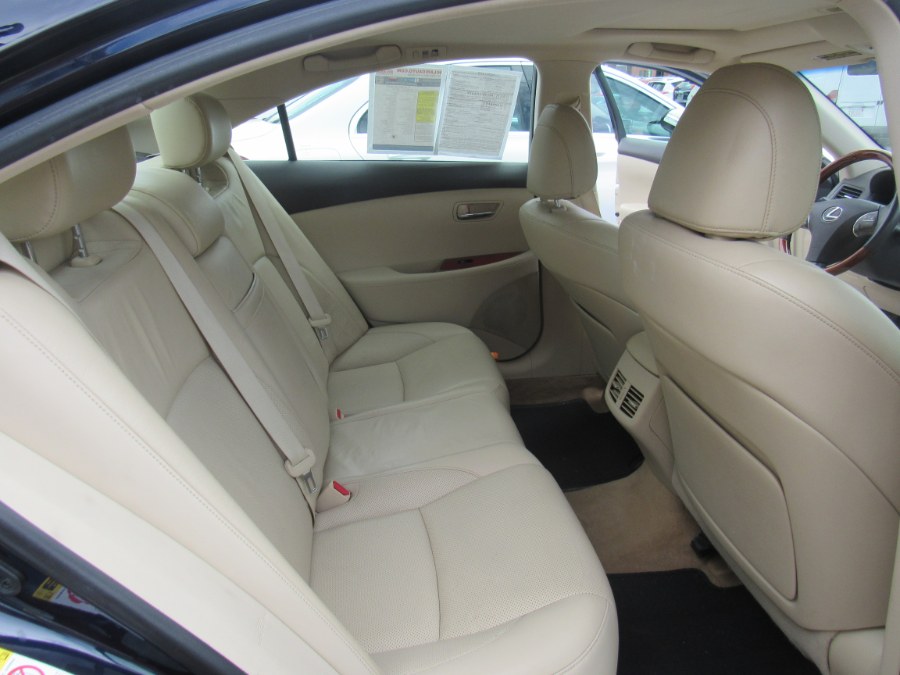 2010 Lexus ES 350 4dr Sdn, available for sale in Worcester, Massachusetts | Hilario's Auto Sales Inc.. Worcester, Massachusetts 2010 Lexus ES 350 4dr Sdn, available for sale in Worcester, Massachusetts | Hilario's Auto Sales Inc.. Worcester, Massachusetts