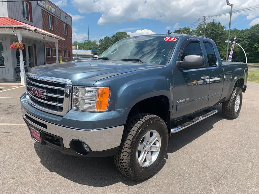 2013 GMC Sierra 1500 4WD Ext Cab 143.5" SLE, available for sale in South Windsor, Connecticut | Mike And Tony Auto Sales, Inc. South Windsor, Connecticut