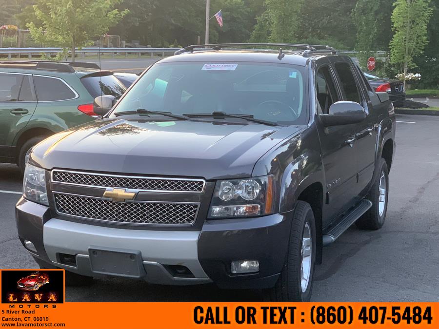 2010 Chevrolet Avalanche 4WD Crew Cab LT, available for sale in Canton, Connecticut | Lava Motors. Canton, Connecticut 2010 Chevrolet Avalanche 4WD Crew Cab LT, available for sale in Canton, Connecticut | Lava Motors. Canton, Connecticut