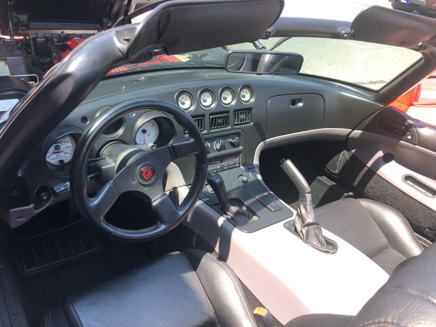 1994 Dodge Viper 2dr Open Sports Car, available for sale in Waterbury, Connecticut | National Auto Brokers, Inc.. Waterbury, Connecticut 1994 Dodge Viper 2dr Open Sports Car, available for sale in Waterbury, Connecticut | National Auto Brokers, Inc.. Waterbury, Connecticut