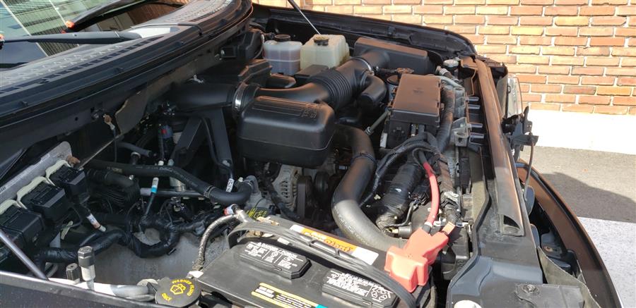 2010 Ford F-150 4WD SuperCab XLT, available for sale in Waterbury, Connecticut | National Auto Brokers, Inc.. Waterbury, Connecticut 2010 Ford F-150 4WD SuperCab XLT, available for sale in Waterbury, Connecticut | National Auto Brokers, Inc.. Waterbury, Connecticut