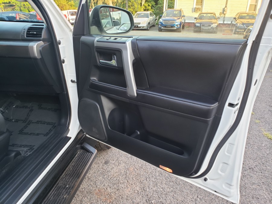 2017 Toyota 4Runner SR5 RWD, available for sale in East Windsor, Connecticut | Toro Auto. East Windsor, Connecticut 2017 Toyota 4Runner SR5 RWD, available for sale in East Windsor, Connecticut | Toro Auto. East Windsor, Connecticut