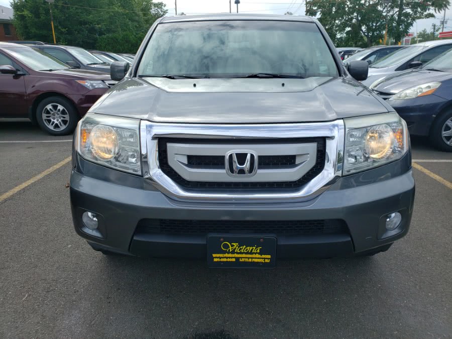 2011 Honda Pilot 4WD 4dr EX-L, available for sale in Little Ferry, New Jersey | Victoria Preowned Autos Inc. Little Ferry, New Jersey