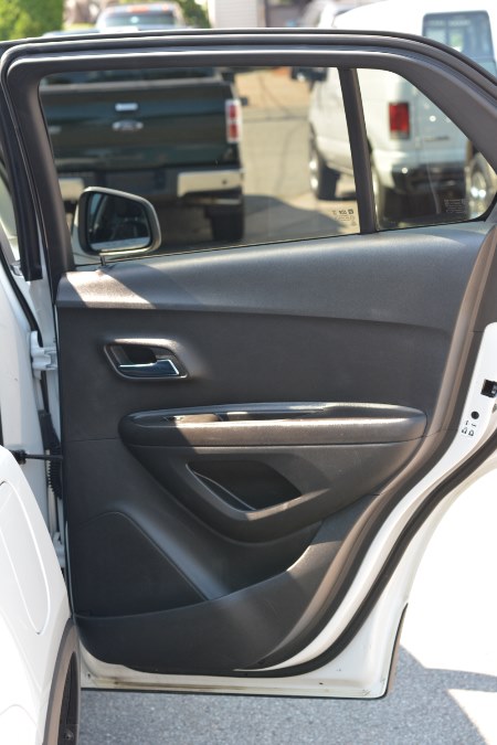 2016 Chevrolet Trax AWD 4dr LT, available for sale in Ashland, Massachusetts | New Beginning Auto Service Inc. Ashland, Massachusetts 2016 Chevrolet Trax AWD 4dr LT, available for sale in Ashland, Massachusetts | New Beginning Auto Service Inc. Ashland, Massachusetts