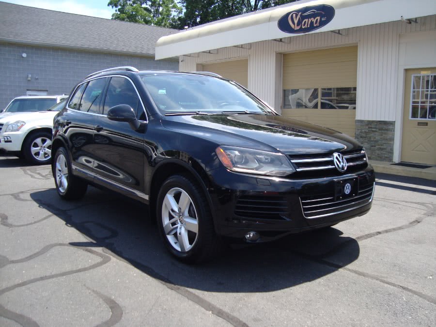 2012 Volkswagen Touareg 4dr VR6 Sport w/Nav, available for sale in Manchester, Connecticut | Yara Motors. Manchester, Connecticut