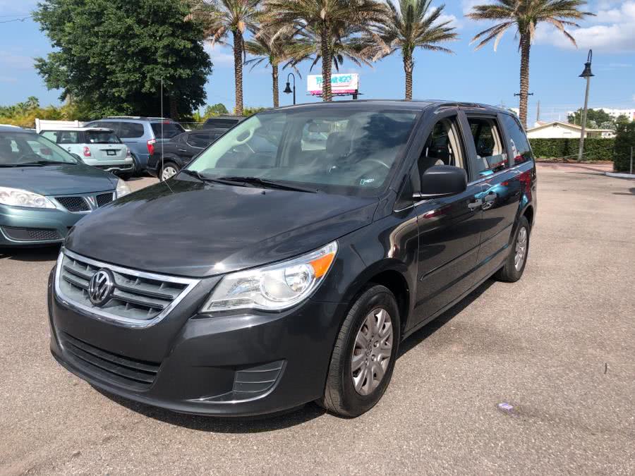 2012 Volkswagen Routan 4dr Wgn S, available for sale in Kissimmee, Florida | Central florida Auto Trader. Kissimmee, Florida