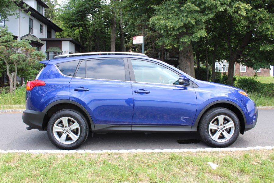 2015 Toyota RAV4 AWD 4dr XLE, available for sale in Great Neck, New York | Great Neck Car Buyers & Sellers. Great Neck, New York 2015 Toyota RAV4 AWD 4dr XLE, available for sale in Great Neck, New York | Great Neck Car Buyers & Sellers. Great Neck, New York