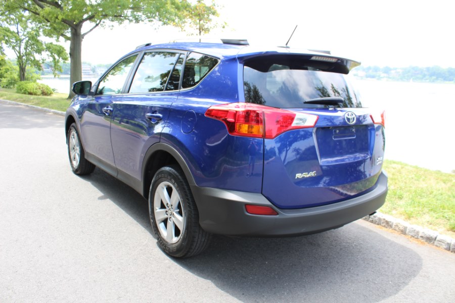 2015 Toyota RAV4 AWD 4dr XLE, available for sale in Great Neck, New York | Great Neck Car Buyers & Sellers. Great Neck, New York 2015 Toyota RAV4 AWD 4dr XLE, available for sale in Great Neck, New York | Great Neck Car Buyers & Sellers. Great Neck, New York