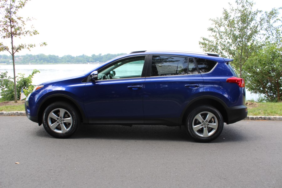 2015 Toyota RAV4 AWD 4dr XLE, available for sale in Great Neck, New York | Great Neck Car Buyers & Sellers. Great Neck, New York 2015 Toyota RAV4 AWD 4dr XLE, available for sale in Great Neck, New York | Great Neck Car Buyers & Sellers. Great Neck, New York