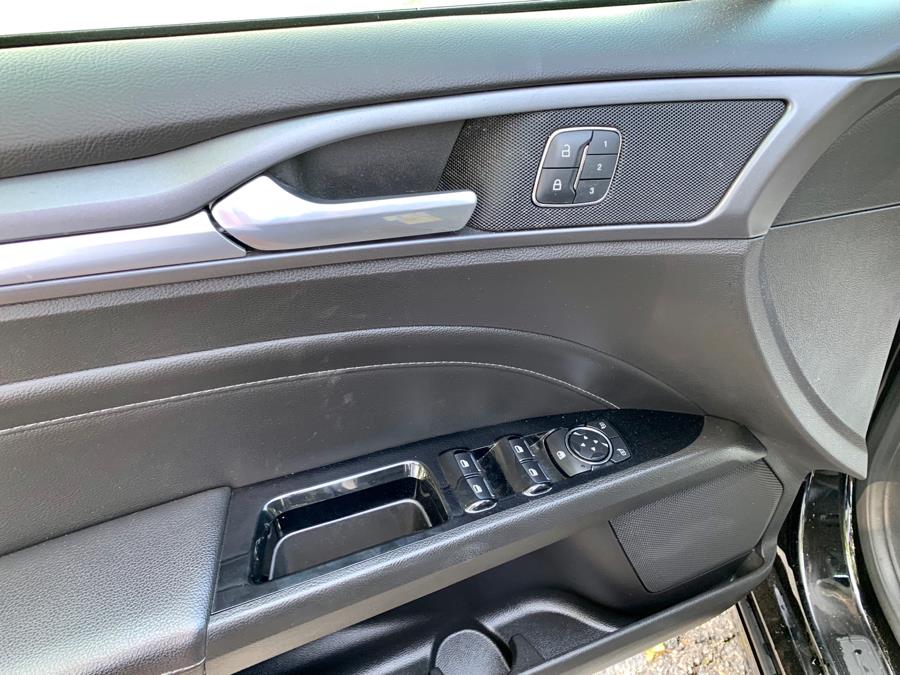 Used Ford Fusion 4dr Sdn Titanium FWD 2016 | Peak Automotive Inc.. Bayshore, New York Used Ford Fusion 4dr Sdn Titanium FWD 2016 | Peak Automotive Inc.. Bayshore, New York