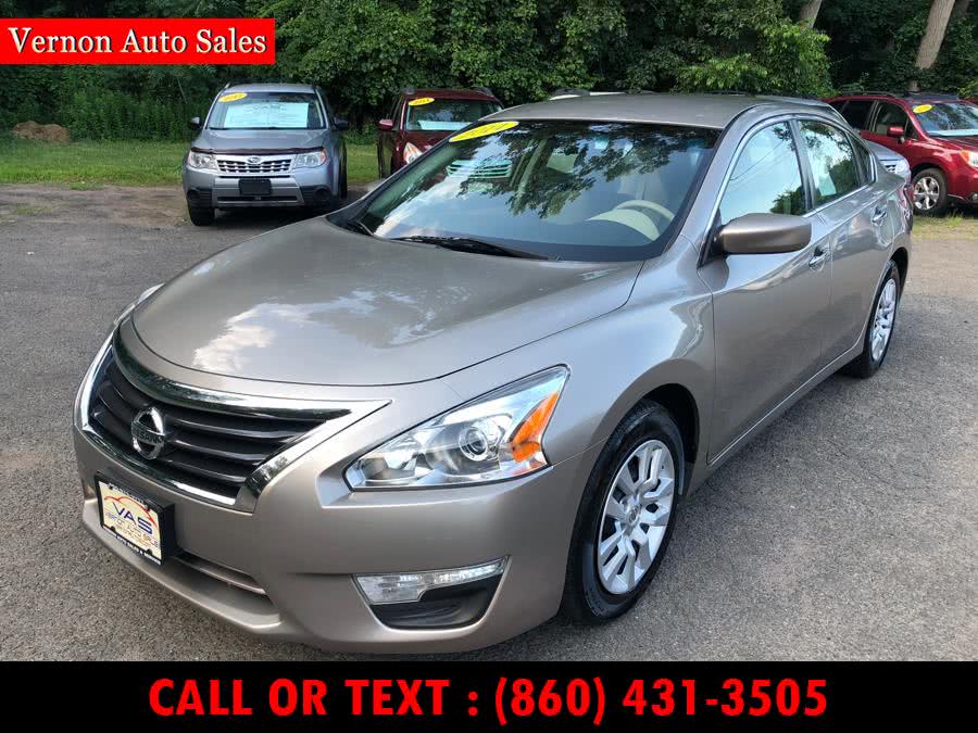 2014 Nissan Altima 4dr Sdn I4 2.5 S, available for sale in Manchester, Connecticut | Vernon Auto Sale & Service. Manchester, Connecticut