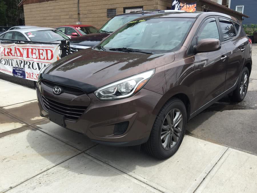 2014 Hyundai Tucson FWD 4dr GLS, available for sale in Stratford, Connecticut | Mike's Motors LLC. Stratford, Connecticut