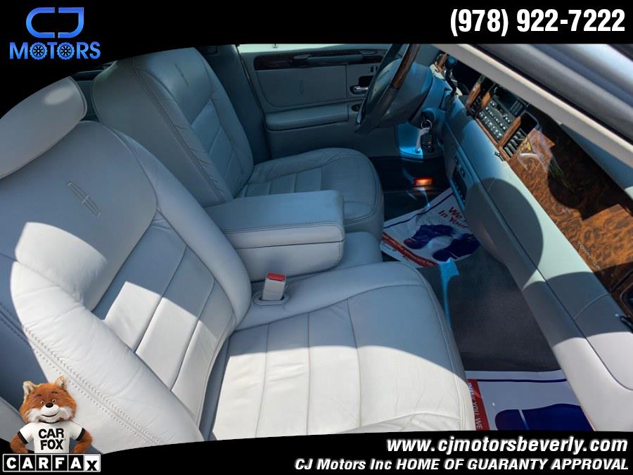 2002 Lincoln Town Car 4dr Sdn Sig. Prem. Touring, available for sale in Beverly, Massachusetts | CJ Motors Inc. Beverly, Massachusetts 2002 Lincoln Town Car 4dr Sdn Sig. Prem. Touring, available for sale in Beverly, Massachusetts | CJ Motors Inc. Beverly, Massachusetts