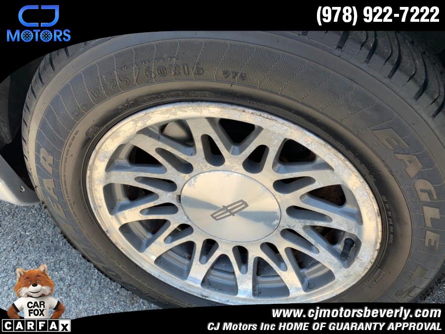2002 Lincoln Town Car 4dr Sdn Sig. Prem. Touring, available for sale in Beverly, Massachusetts | CJ Motors Inc. Beverly, Massachusetts 2002 Lincoln Town Car 4dr Sdn Sig. Prem. Touring, available for sale in Beverly, Massachusetts | CJ Motors Inc. Beverly, Massachusetts
