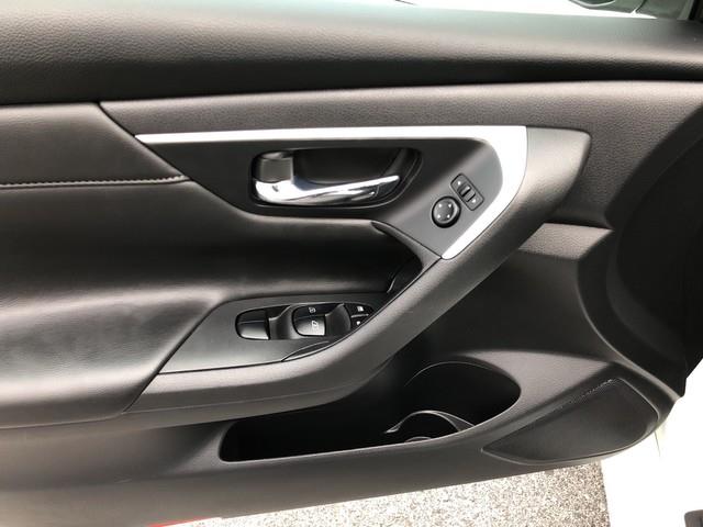 2018 Nissan Altima 2.5 SL, available for sale in Forestville, Maryland | Valentine Motor Company. Forestville, Maryland 2018 Nissan Altima 2.5 SL, available for sale in Forestville, Maryland | Valentine Motor Company. Forestville, Maryland