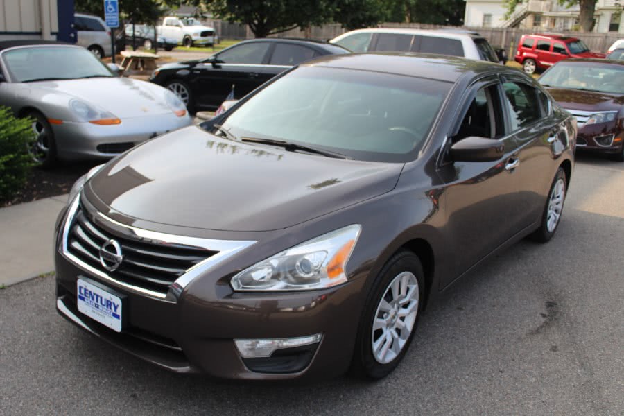2014 Nissan Altima 4dr Sdn I4 2.5 S, available for sale in East Windsor, Connecticut | Century Auto And Truck. East Windsor, Connecticut