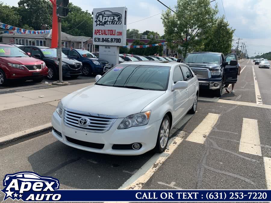 2008 Toyota Avalon 4dr Sdn XLS, available for sale in Selden, New York | Apex Auto. Selden, New York