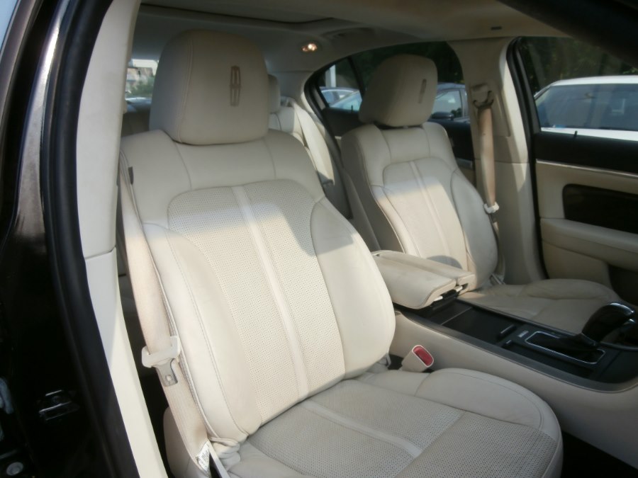 2011 Lincoln MKS 4dr Sdn 3.7L AWD, available for sale in Waterbury, Connecticut | Jim Juliani Motors. Waterbury, Connecticut 2011 Lincoln MKS 4dr Sdn 3.7L AWD, available for sale in Waterbury, Connecticut | Jim Juliani Motors. Waterbury, Connecticut