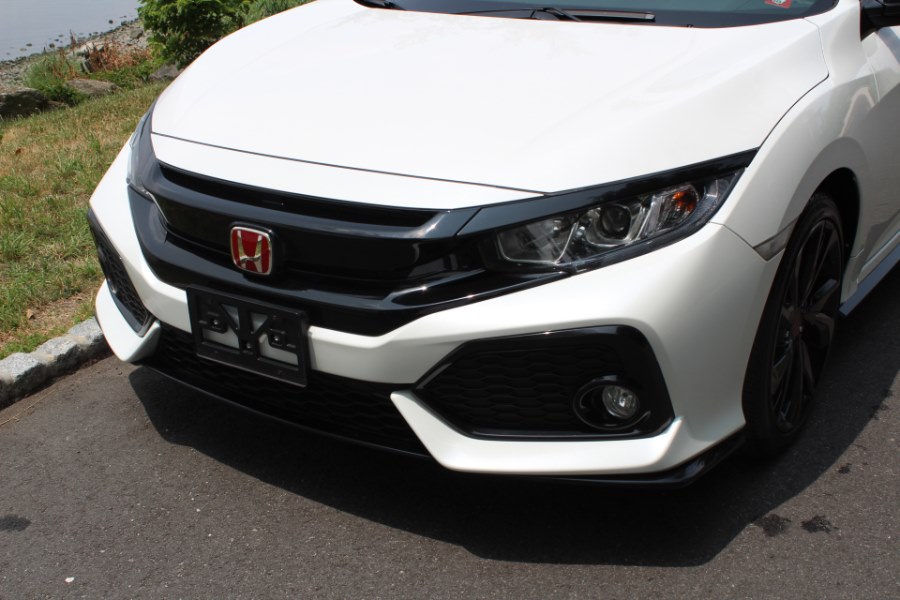 2018 Honda Civic Hatchback Sport Manual, available for sale in Great Neck, New York | Great Neck Car Buyers & Sellers. Great Neck, New York 2018 Honda Civic Hatchback Sport Manual, available for sale in Great Neck, New York | Great Neck Car Buyers & Sellers. Great Neck, New York