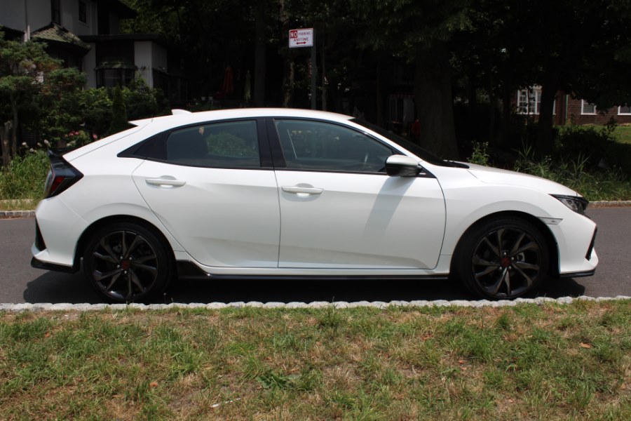 2018 Honda Civic Hatchback Sport Manual, available for sale in Great Neck, New York | Great Neck Car Buyers & Sellers. Great Neck, New York 2018 Honda Civic Hatchback Sport Manual, available for sale in Great Neck, New York | Great Neck Car Buyers & Sellers. Great Neck, New York