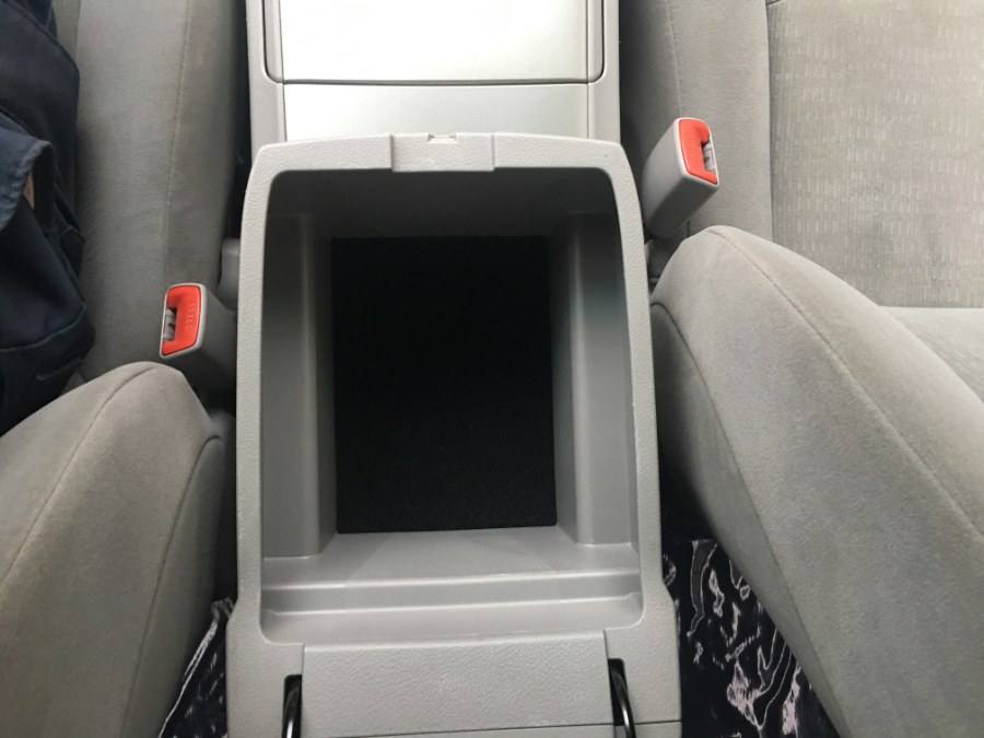 2012 Toyota Highlander 4WD 4dr V6 (Natl), available for sale in Bristol, Connecticut | Bristol Auto Center LLC. Bristol, Connecticut 2012 Toyota Highlander 4WD 4dr V6 (Natl), available for sale in Bristol, Connecticut | Bristol Auto Center LLC. Bristol, Connecticut