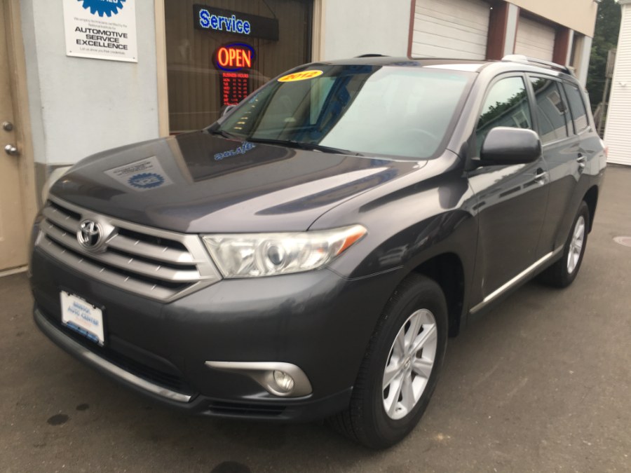 2012 Toyota Highlander 4WD 4dr V6 (Natl), available for sale in Bristol, Connecticut | Bristol Auto Center LLC. Bristol, Connecticut 2012 Toyota Highlander 4WD 4dr V6 (Natl), available for sale in Bristol, Connecticut | Bristol Auto Center LLC. Bristol, Connecticut