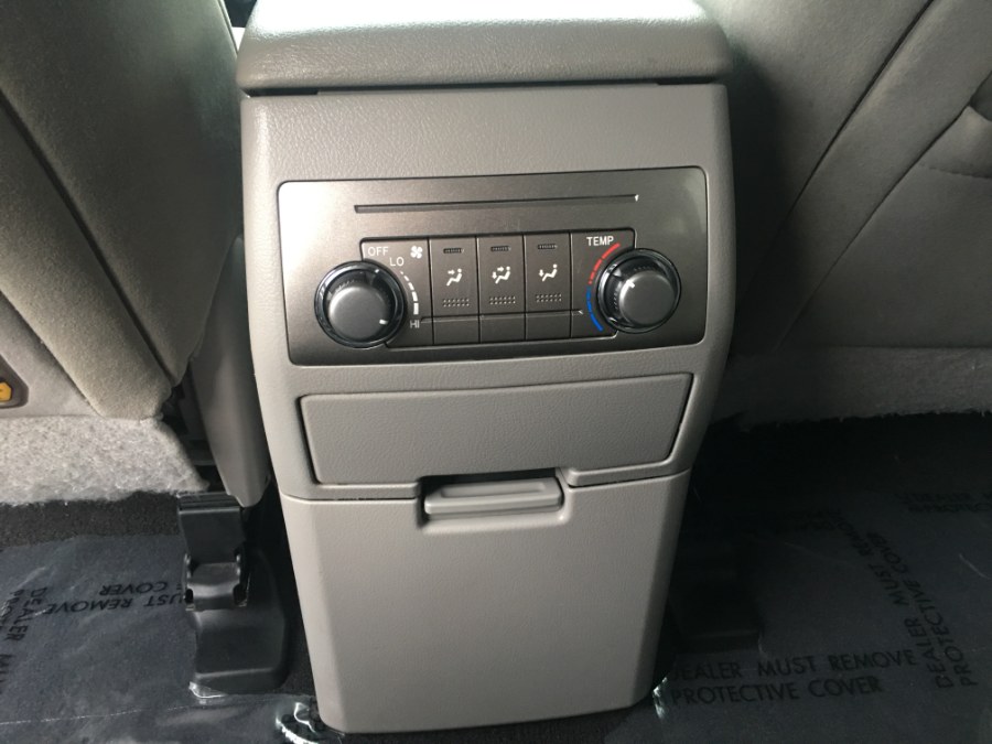 2012 Toyota Highlander 4WD 4dr V6 (Natl), available for sale in Bristol, Connecticut | Bristol Auto Center LLC. Bristol, Connecticut 2012 Toyota Highlander 4WD 4dr V6 (Natl), available for sale in Bristol, Connecticut | Bristol Auto Center LLC. Bristol, Connecticut