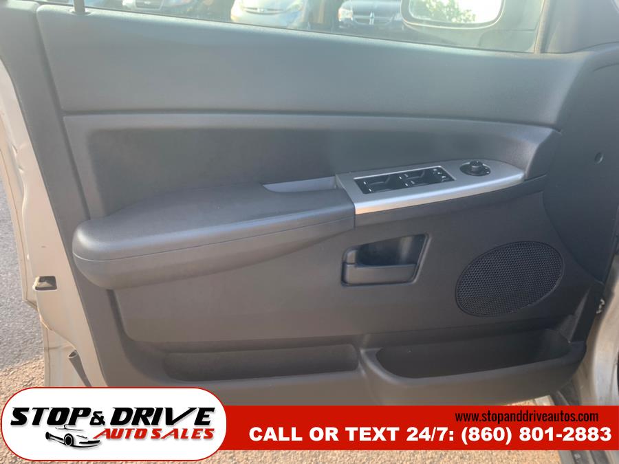 2008 Jeep Grand Cherokee 4WD 4dr Laredo, available for sale in East Windsor, Connecticut | Stop & Drive Auto Sales. East Windsor, Connecticut 2008 Jeep Grand Cherokee 4WD 4dr Laredo, available for sale in East Windsor, Connecticut | Stop & Drive Auto Sales. East Windsor, Connecticut